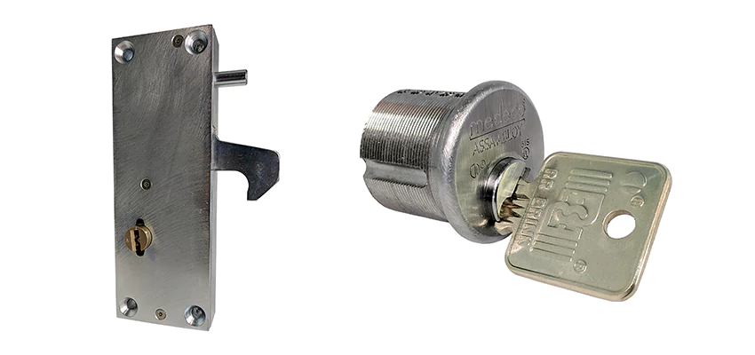 RR Fence Gates Brink Locks Repair in August, California