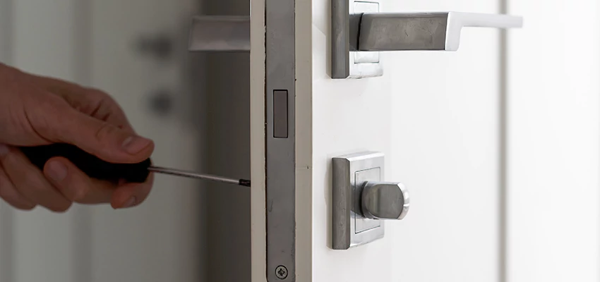 Key Programming Locksmith Open Now in August, California